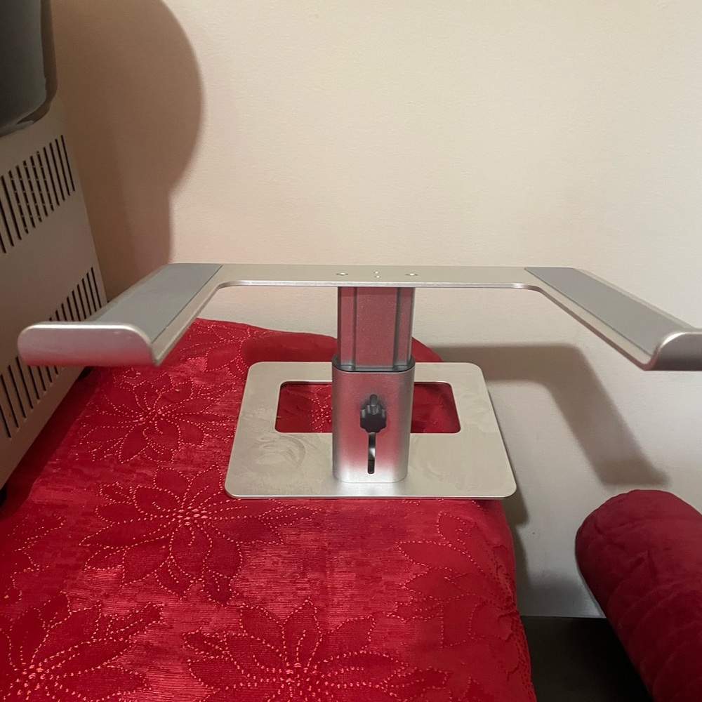 Silver Laptop Stand - Picture 4 of 6